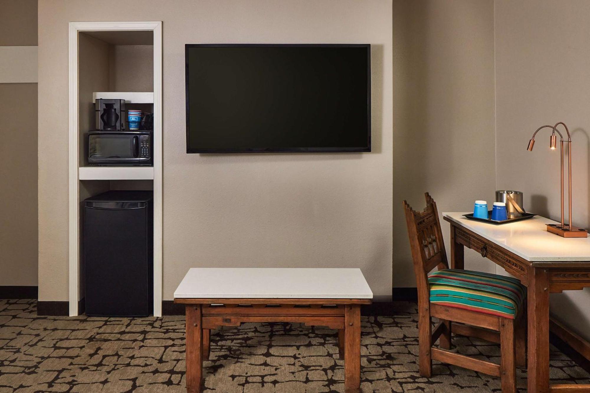 Hilton Tapestry Collection, Hotel Don Fernando De טאוס מראה חיצוני תמונה