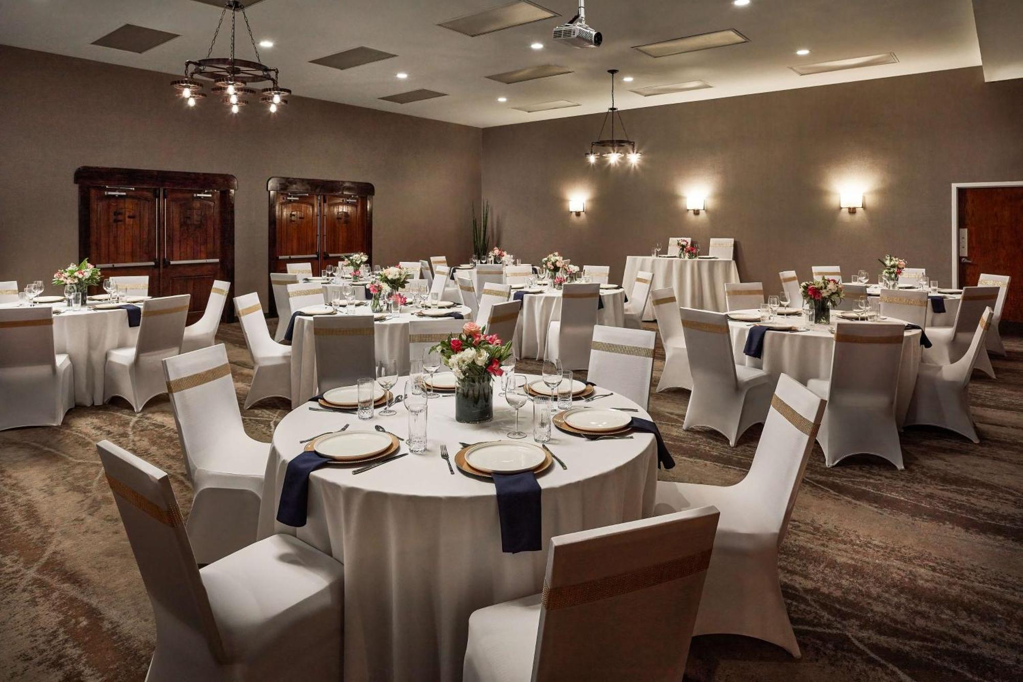 Hilton Tapestry Collection, Hotel Don Fernando De טאוס מראה חיצוני תמונה