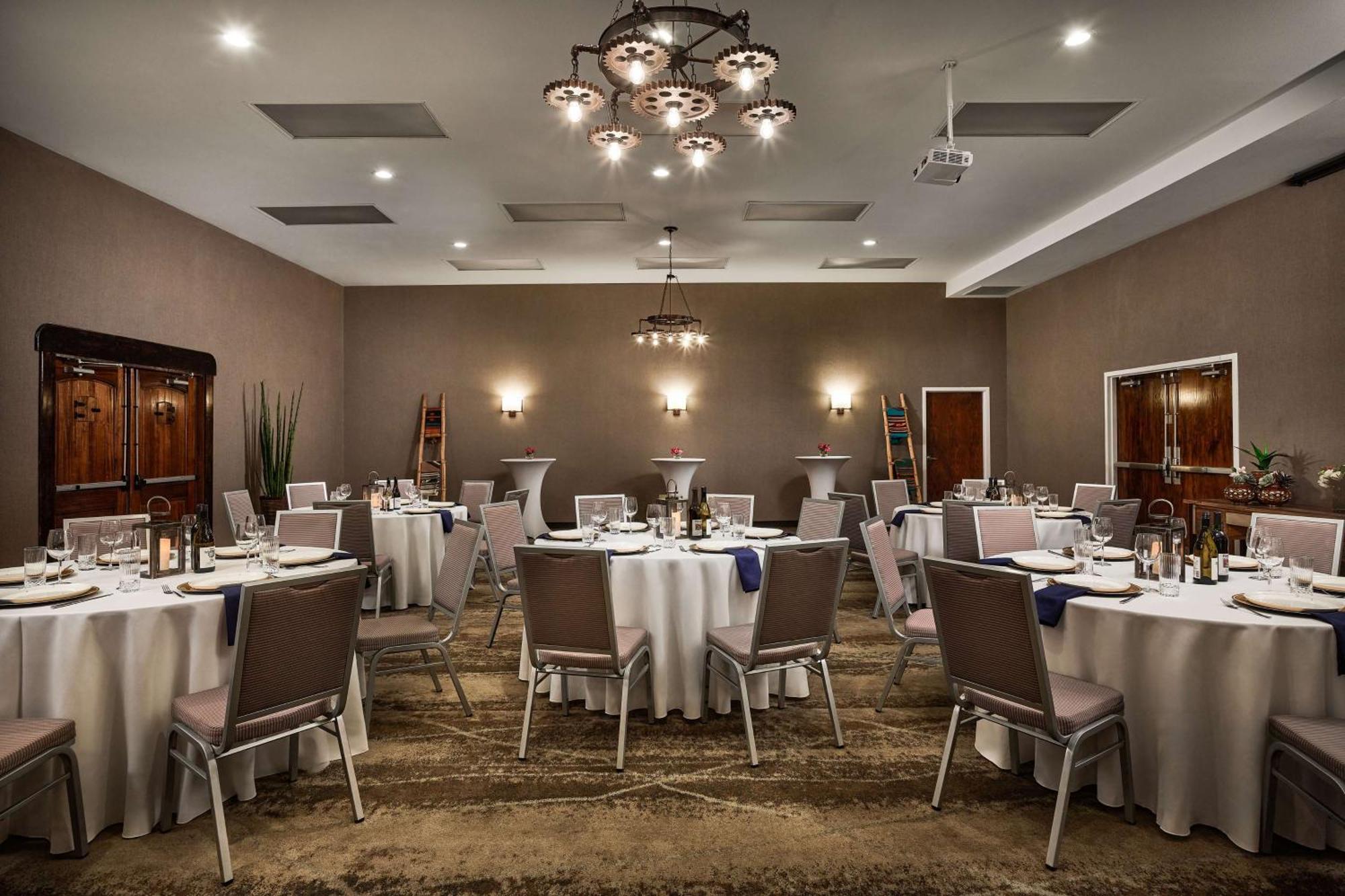 Hilton Tapestry Collection, Hotel Don Fernando De טאוס מראה חיצוני תמונה